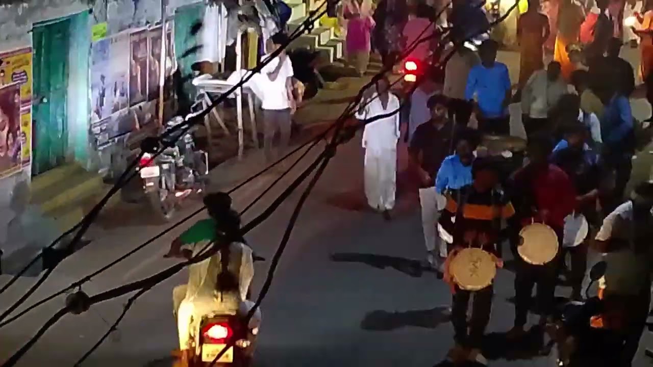 எங்க ஊர்ல சாமி ஊர்வலம் அப்புறமா தான் #love #romantic #health #tips #viralvideo #kaama #sad #trending