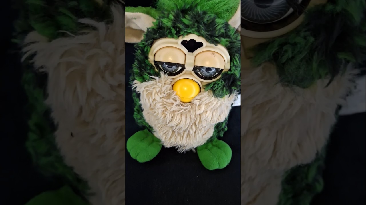 Rare Green Vintage Furby-A Collector's Dream!💚✨️