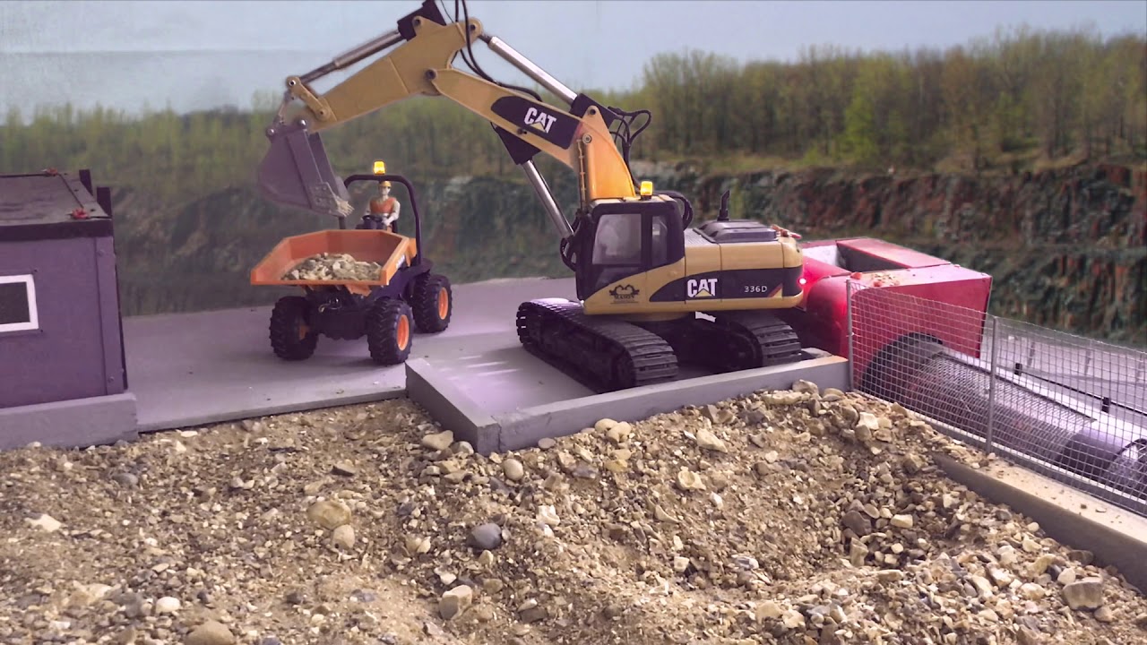 Bruder Ausa Mini Dumper at work