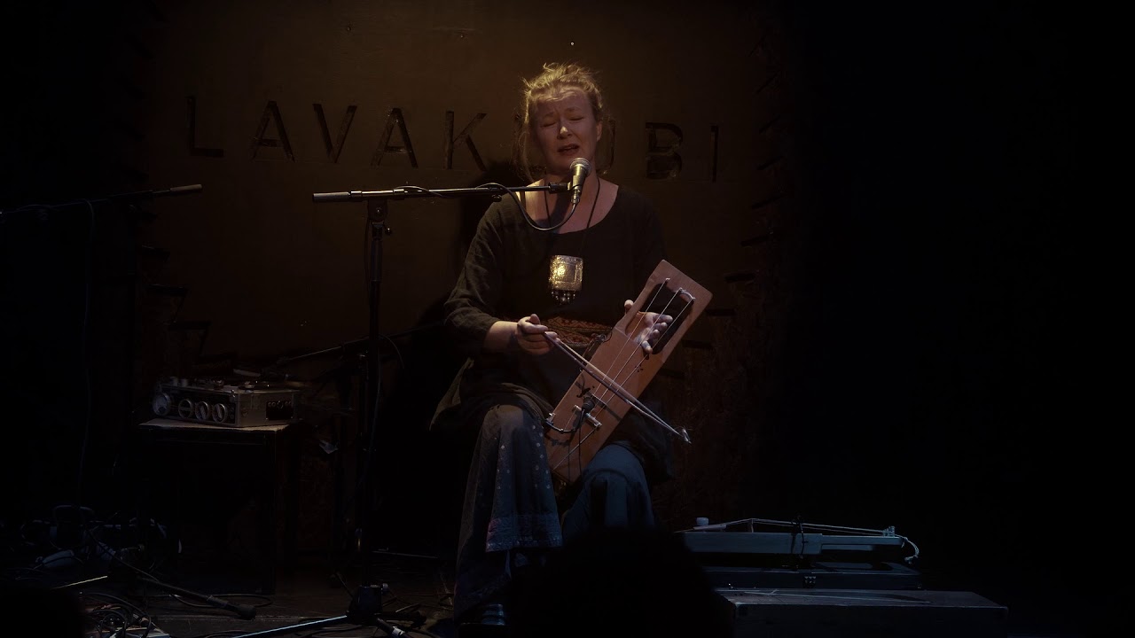Outi Pulkkinen, Jouhikkoklubi live 30.10.2019