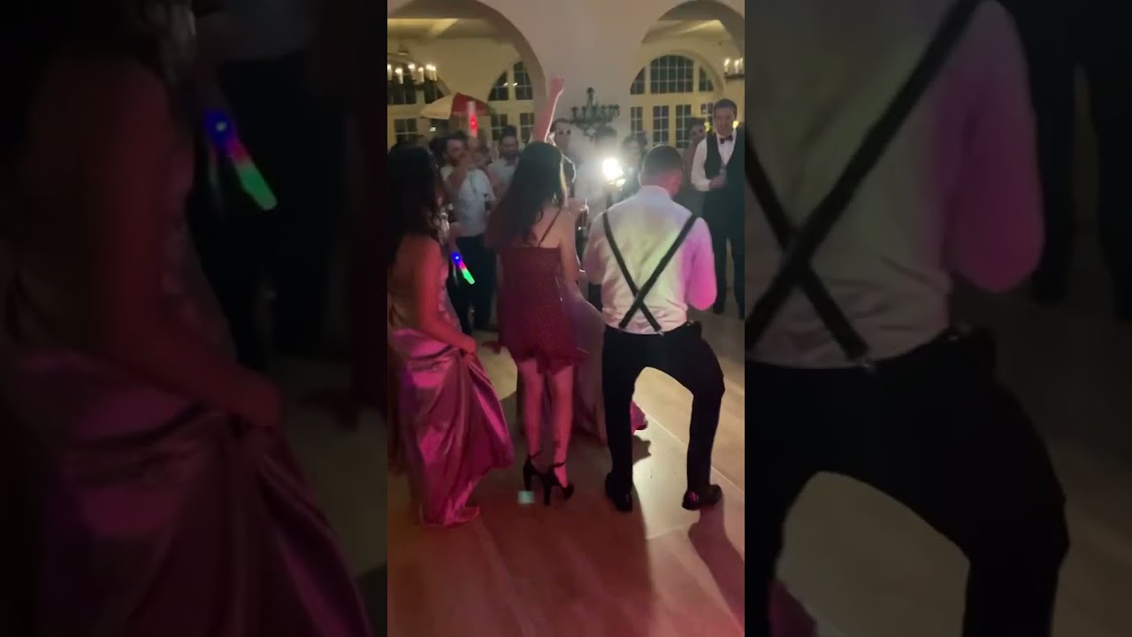 When you DJ an Irish wedding, Ratlin Bog must be played! #3rdshiftdjs #weddingdj #ratlinbog #irish