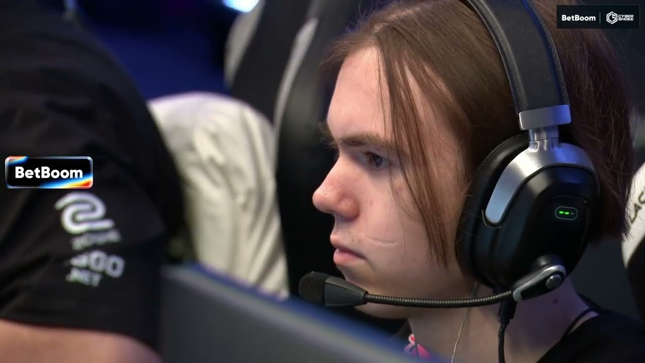 DONK назвал игрока NAVI ботом! Полный матч - Spirit vs NAVI | Anubis | BLAST.tv Austin Major 2025