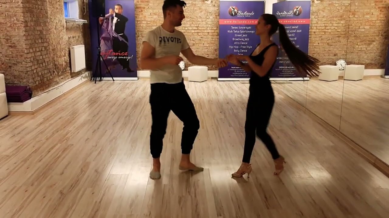Professional learning Music Bachata Sensual Technique...