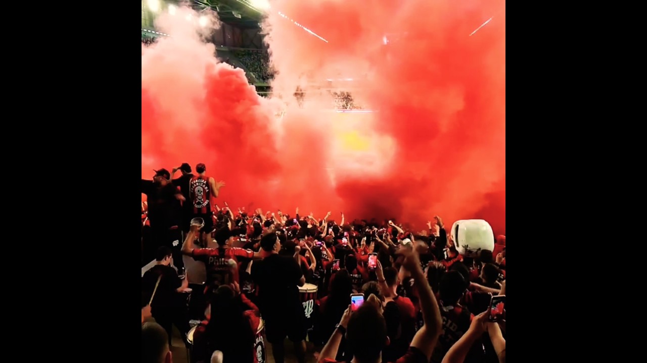 Torcida Organizada Do Atl&eacute;tico PR 🔥🇧🇷 #edit #football #atleticopr  #torcidaorganizada