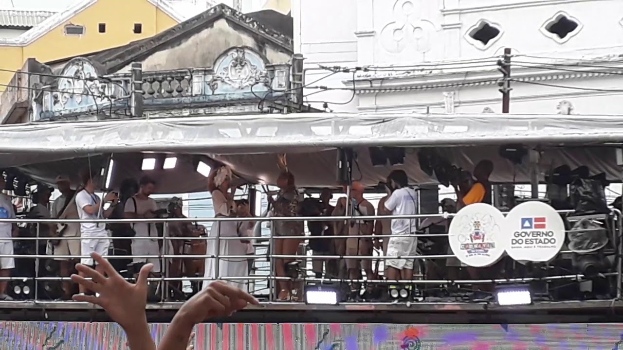 Ivete Sangalo e Vanessa da Mata - Banho de Chuva Carnaval 2020