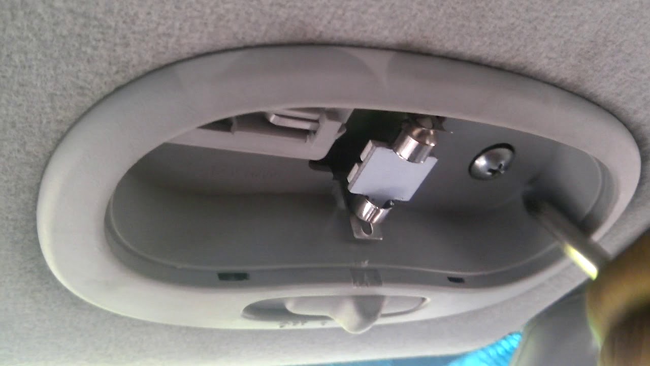Como checar arreglar intalar luz interior plafon de chevrolet matiz pontiac