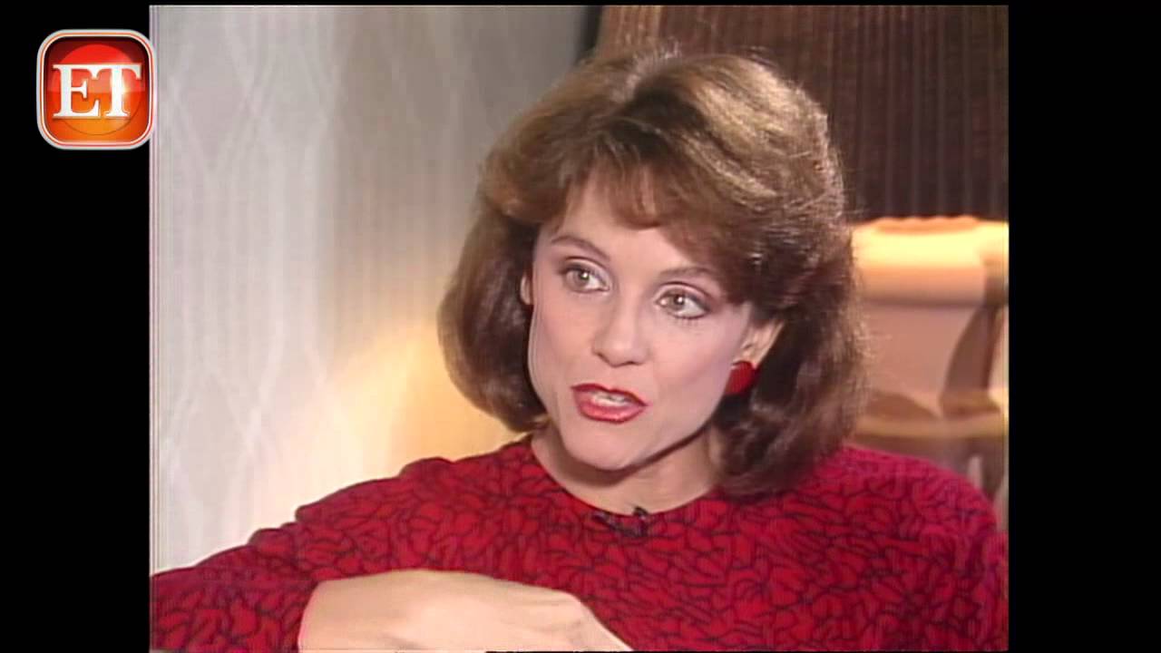 What Valerie Harper Learned From Mary Tyler Moore