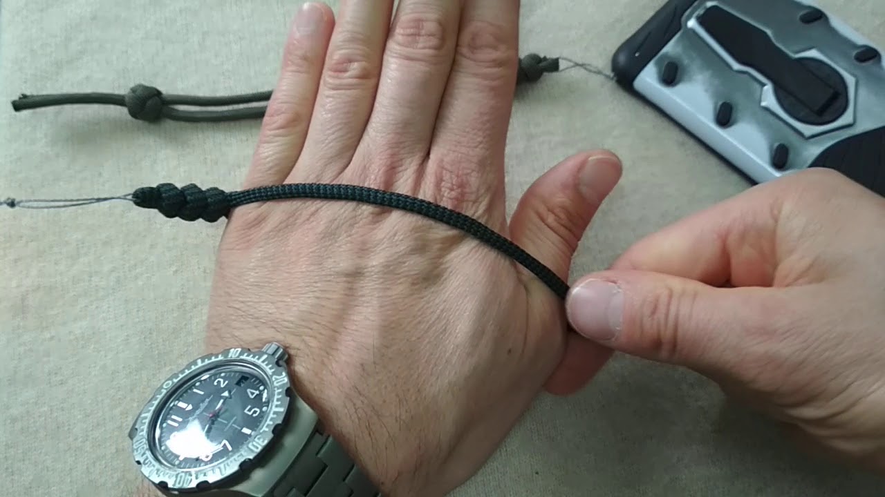 Paracord -krótka smycz do telefonu.
