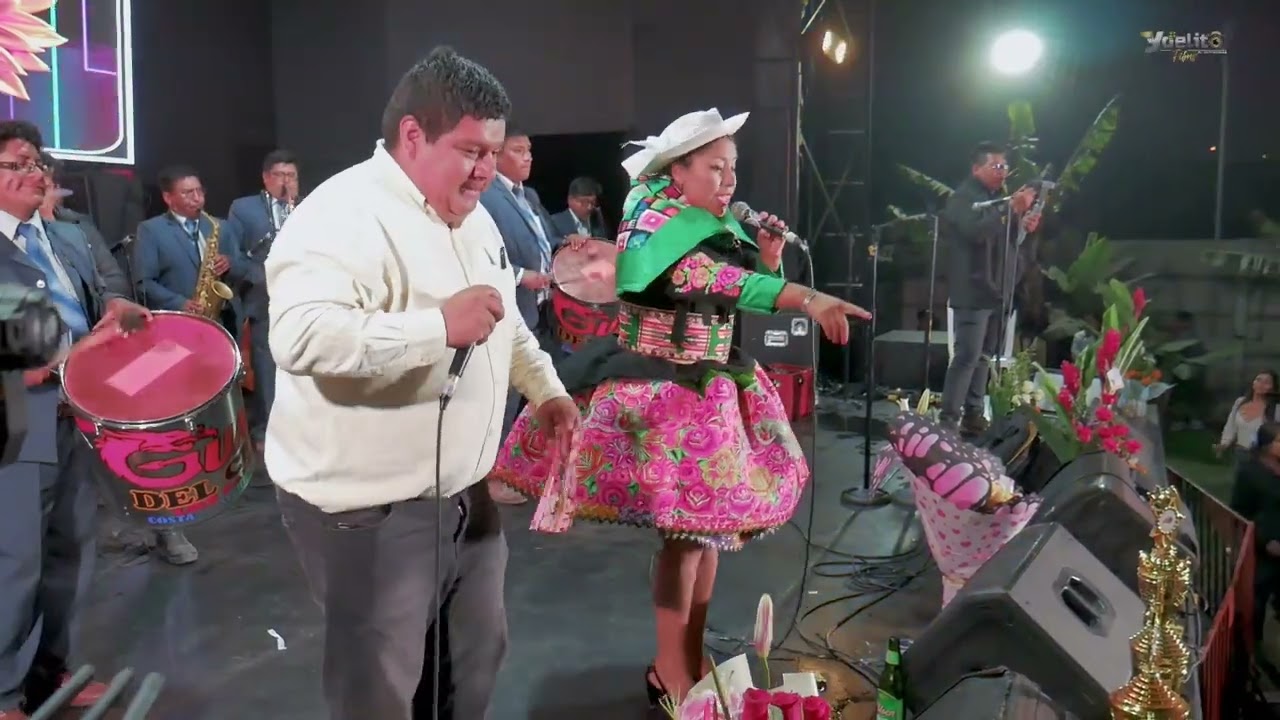 Gina Benito (Feliz Aniversario Norma Liz)