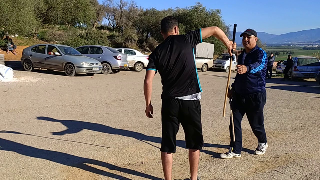 رياضة العصى التقليدية مع الشيخ سمير حفظه الله | Algérien traditionnel Combat Stick