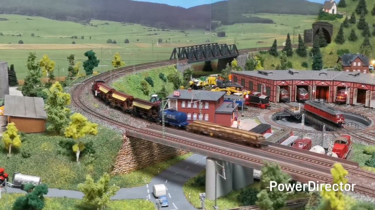 Märklin Spur Z digital V90 #märklin #modelleisenbahn #modeltrains 