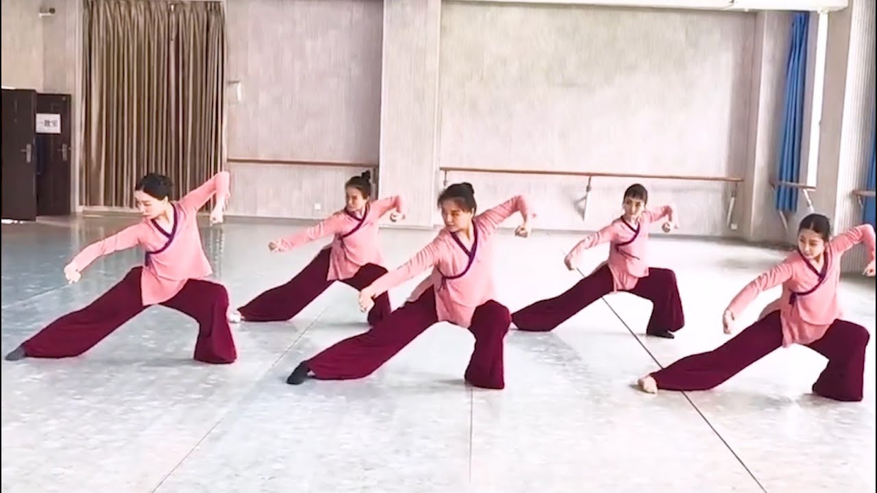 身韵组合《驯龙 》女生版