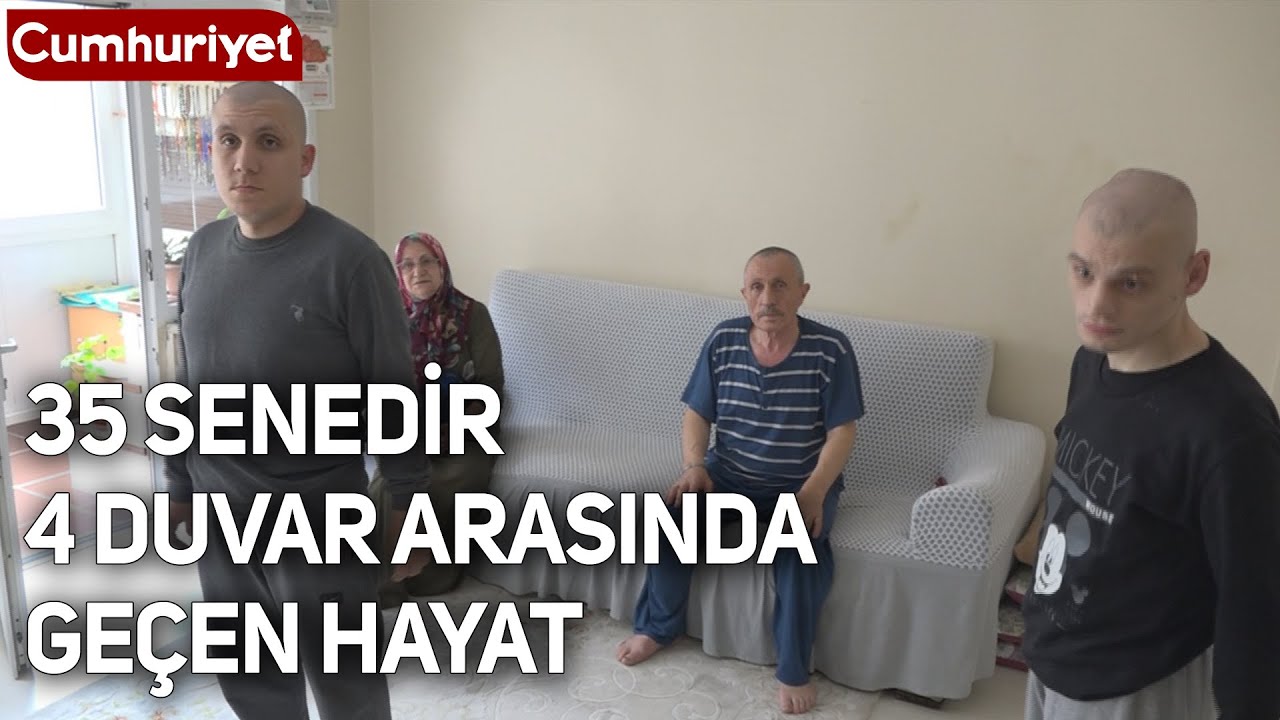 Devlet zihinsel engelli iki çocuğu bulunan ailenin maaşını kesince aile geçinemez hale geldi