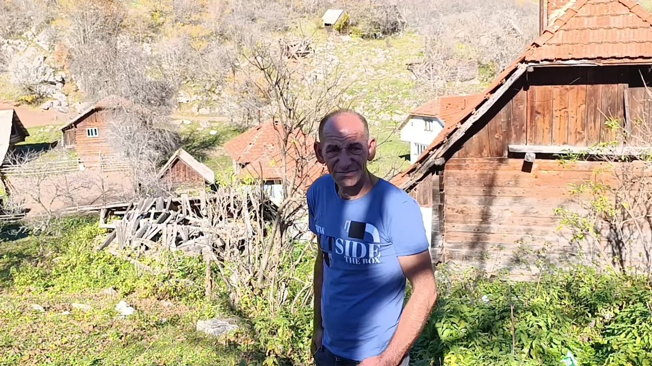 Dvojivci brace iz dunica potrebna pomoc dobrih ljudi zive bez puta dokrora jedan tesko bolestan