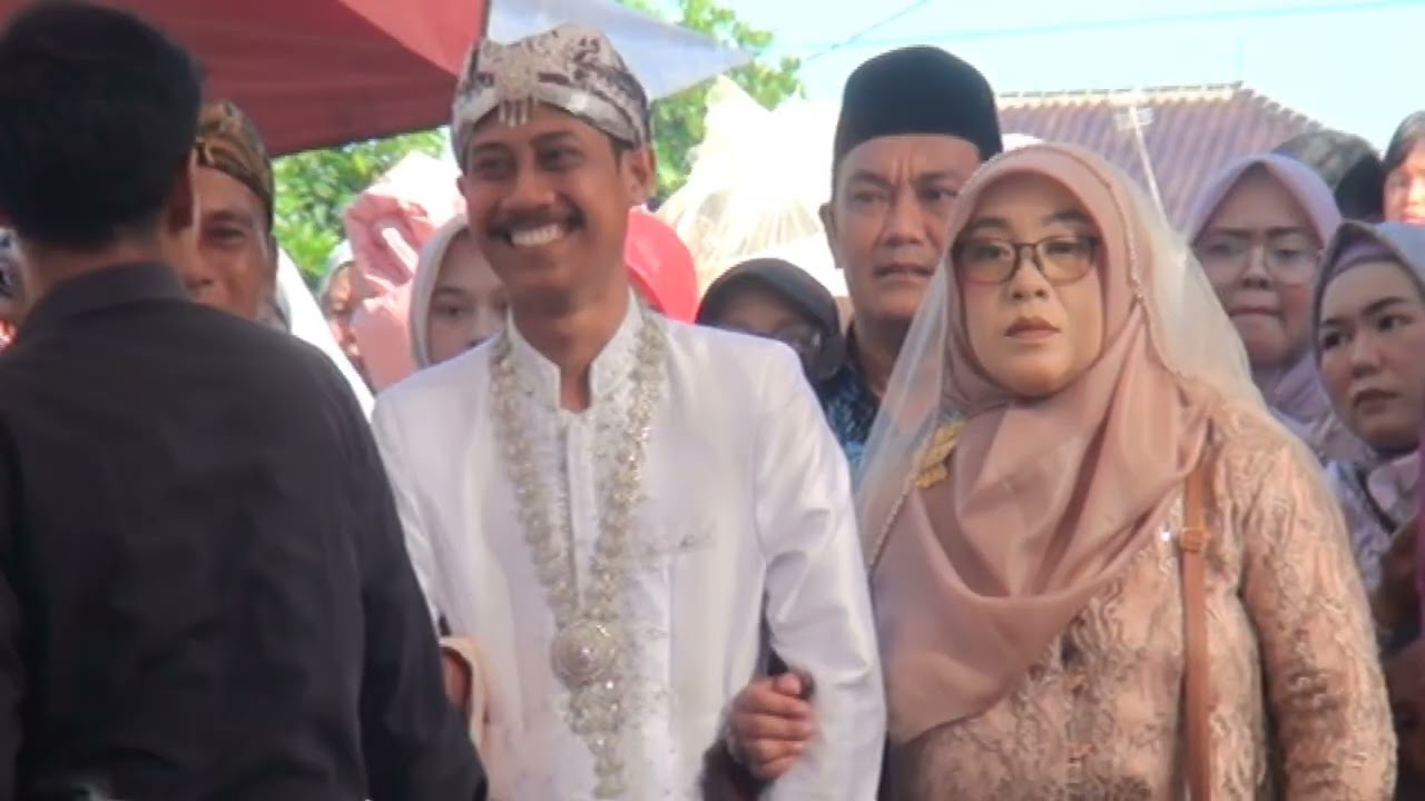 Upacara Hajat || Hajatan Bapak Boncel Bos Sayur 