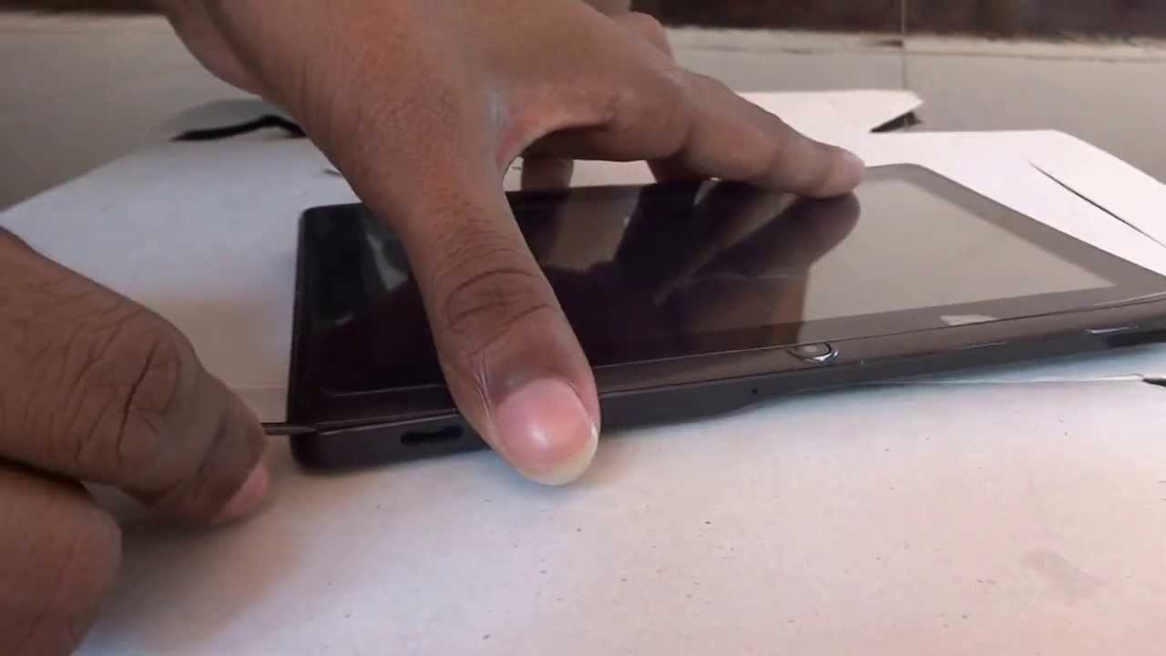 How to open an android tablet's case.
