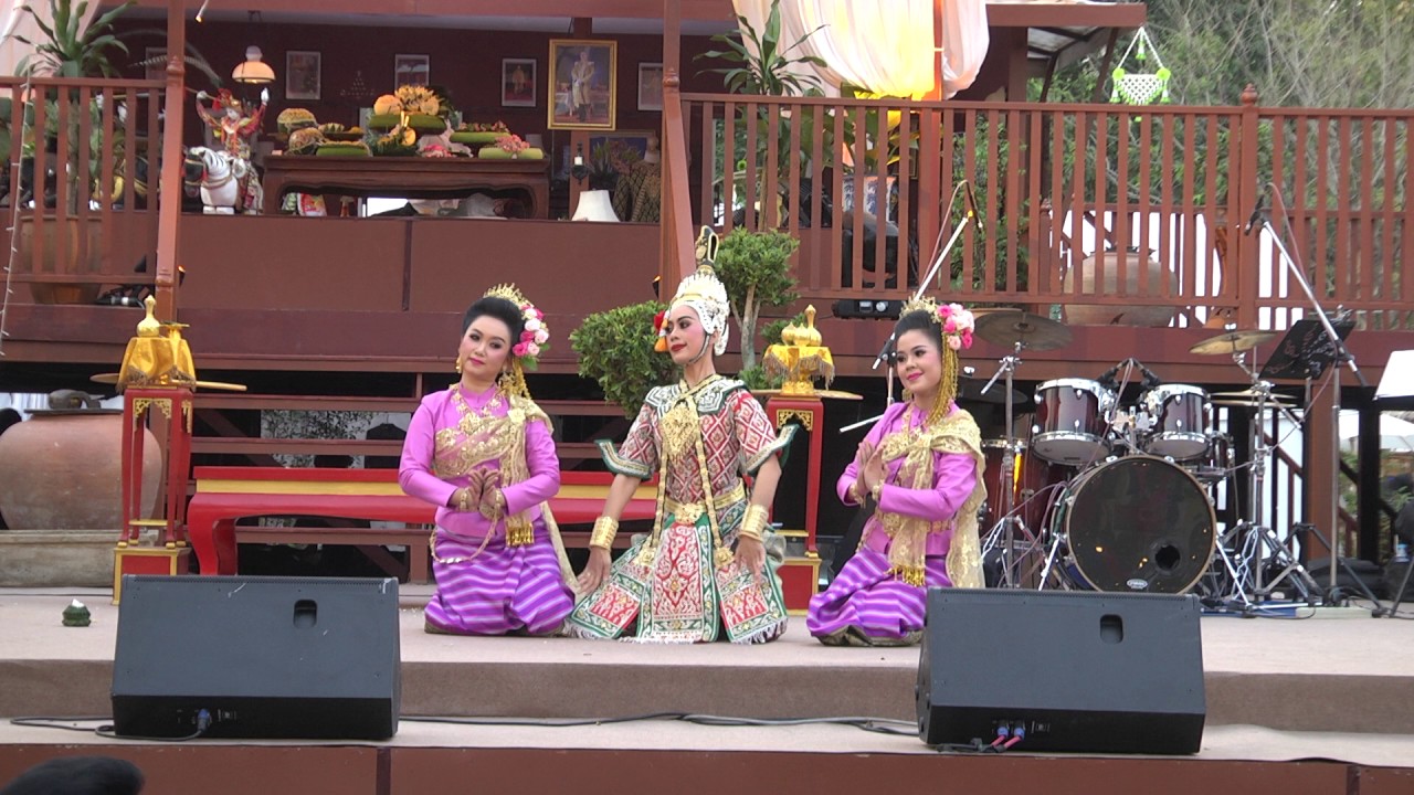 ละครเรื่องพระลอ ตอนเข้าห้อง