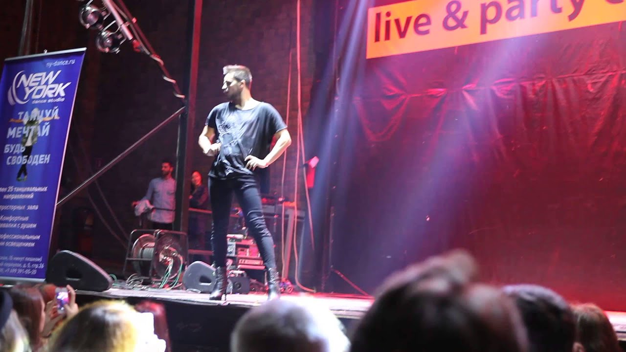 Yanis Marshall performs in Moscow