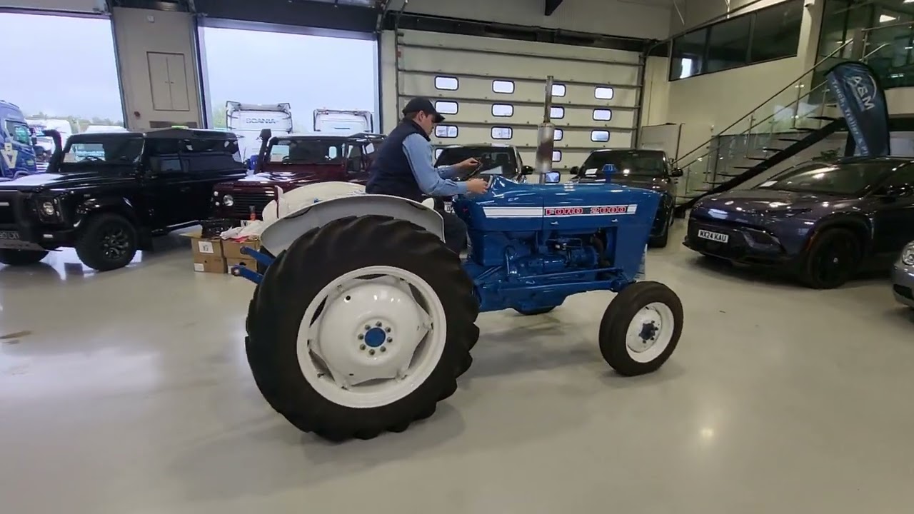 Ford 2000 Tractor, Entered into A&M Auction