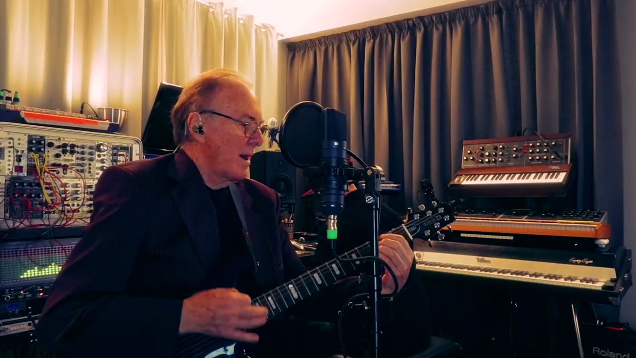 That’s All Right Mama _ Christmas Studio Jam (Father & Son _ Ricky & Noochie Rigano)