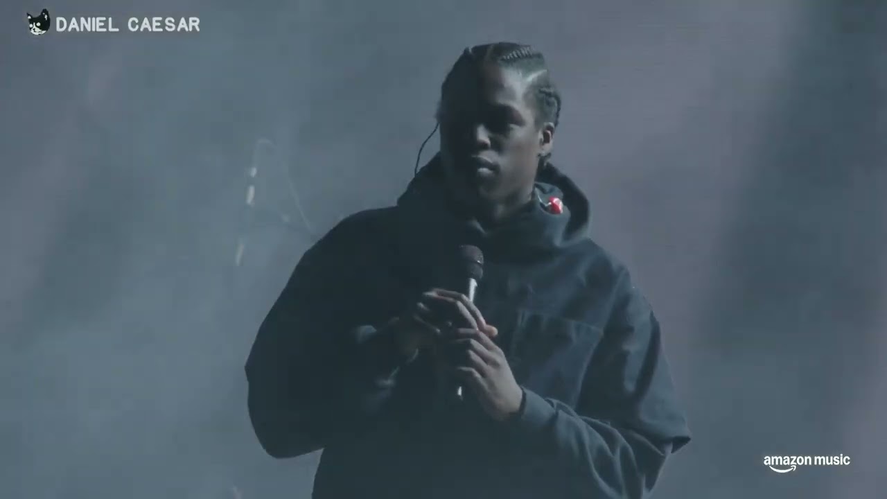 Daniel Caesar Camp Flog Gnaw 2024