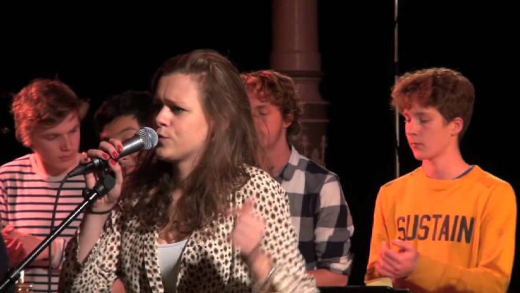 Impressie van het optreden De PuBI's op 15 oktober 2015