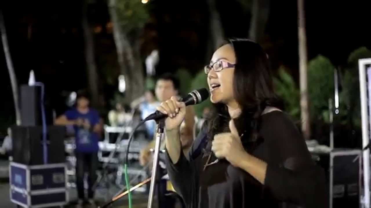 เส้นทางนี้ / เจี๊ยบ วรรธนา & The Rabbits ( Official Music Video )