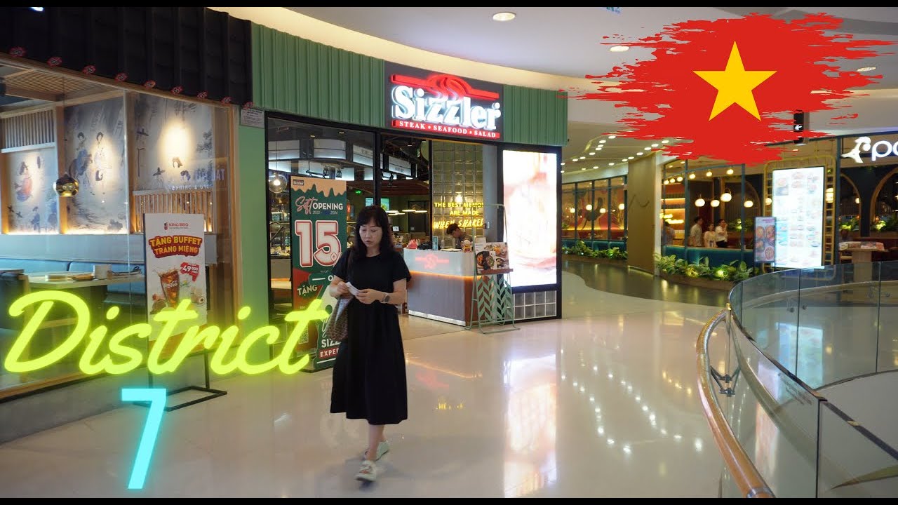 Saigon District 7 Crescent Mall + SIZZLER now in Vietnam!  🇻🇳