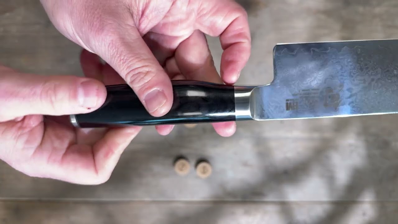 Kai Shun Premier Tim M&auml;lzer Minamo Santoku 18 cm