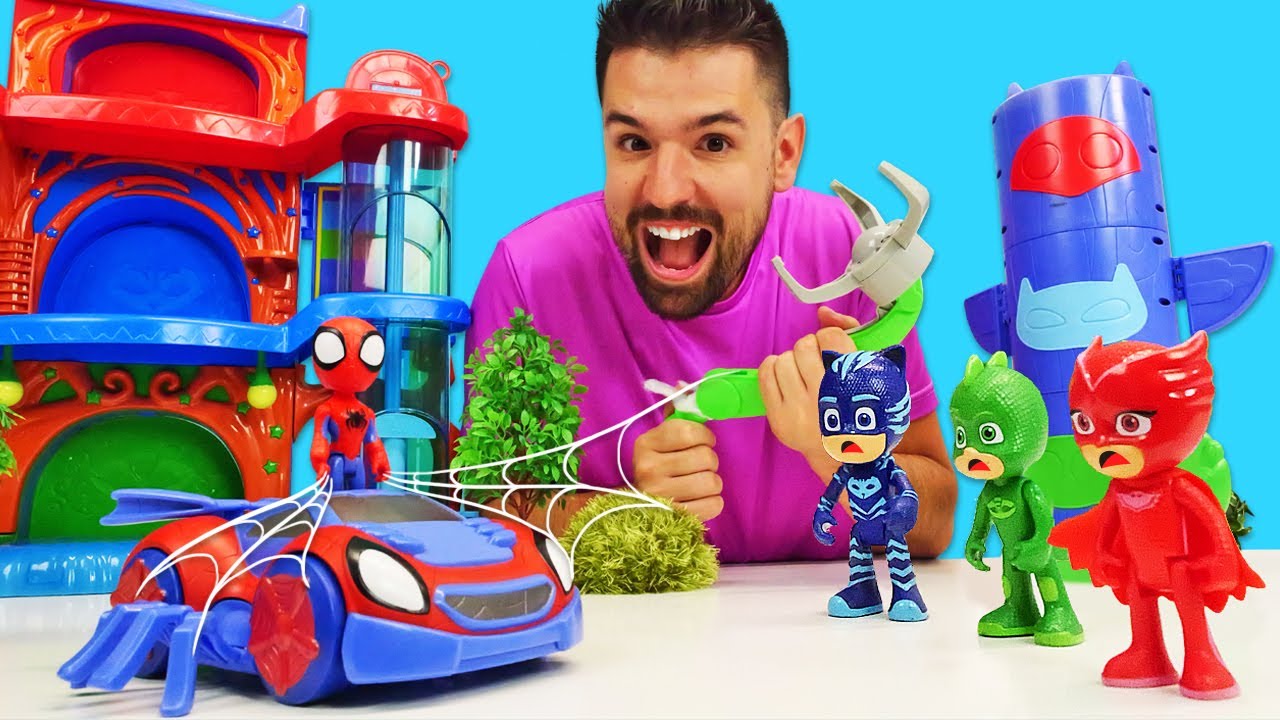 Spiderman aiuta i Super Pigiamini. Video per bambini. Giocattoli per bambini