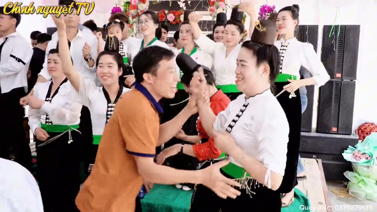 Quẩy Nhiệt Tình .Mừng Tân Gia Ông Tòng Văn Thin & Cà Thị Nhí Bản Na Ngua Luân giói Điện Biên Đông 