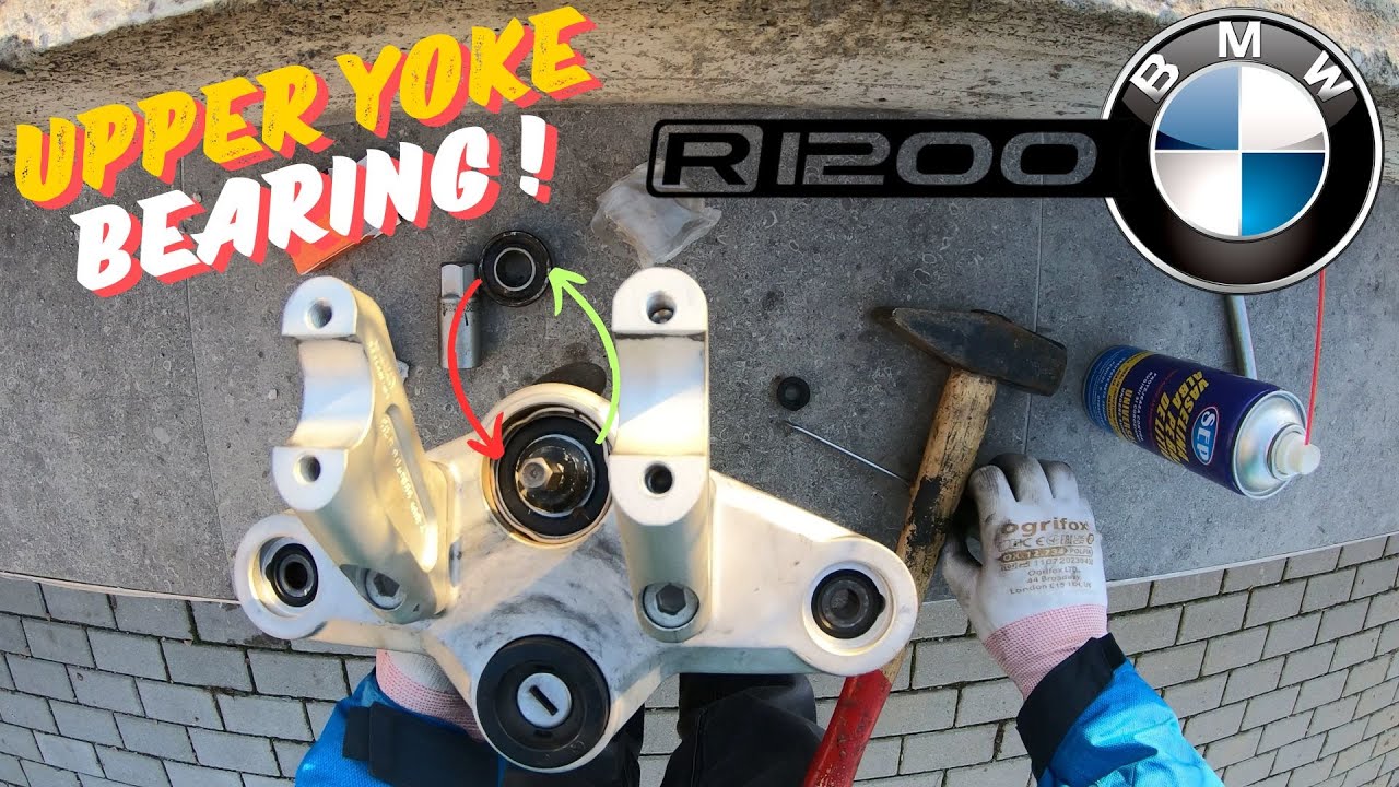 BMW R1200GS upper yoke bearing replaced fork eye , Oberes Jochlager ersetzt , bovenste juklager