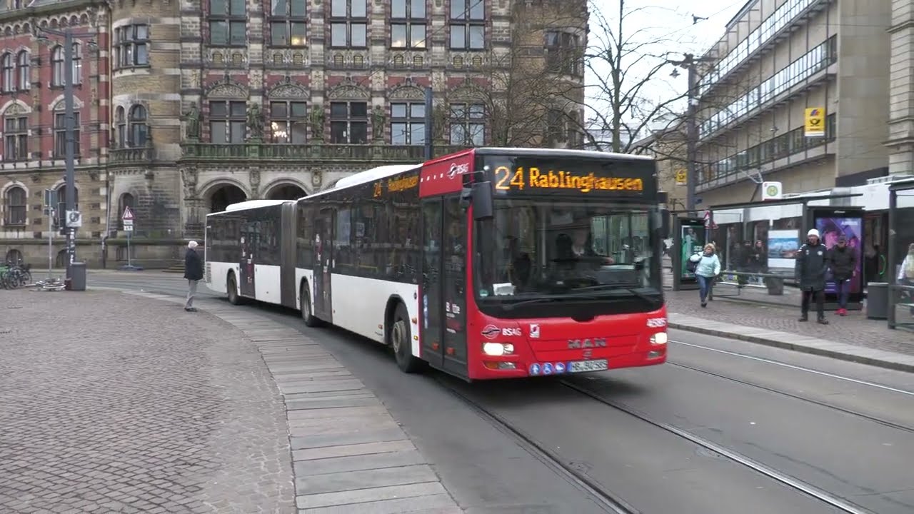 BSAG Bremen: MAN GL A23 Nr. 4585 (Bj. 2009) begegnet GT8N Nr. 3072 - Domsheide