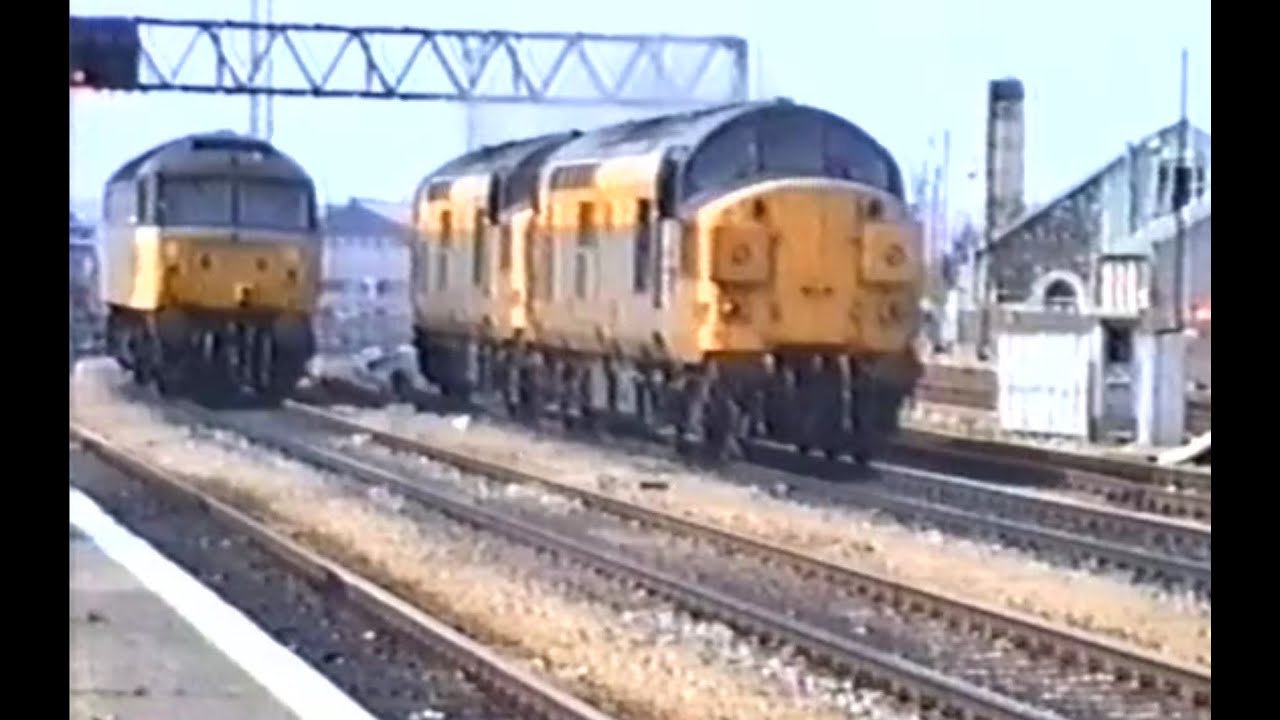 Trains at Cardiff Central Aug 1991