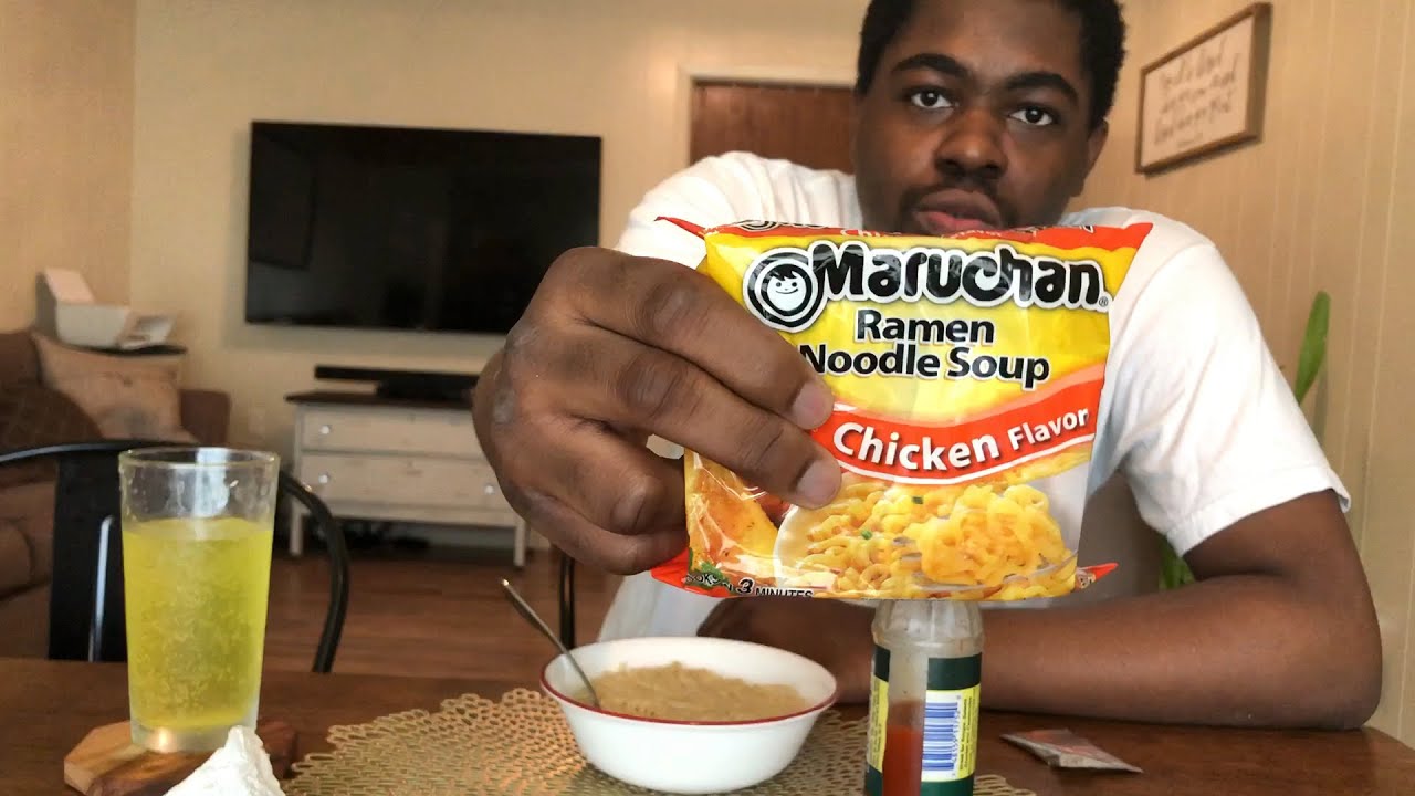 Ramen Noodles (Chicken flavored) Mukbang