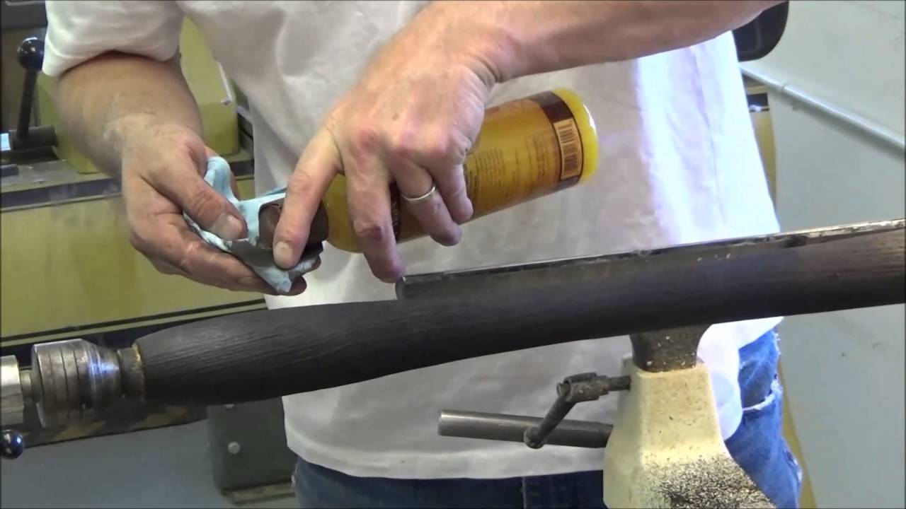Jimmy Clewes   Scorching and Embellishing a Handle