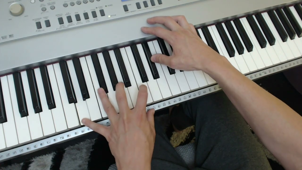 Learn A Very Common Jazz Progression | Floating 251 to 4, 4dim, 36251