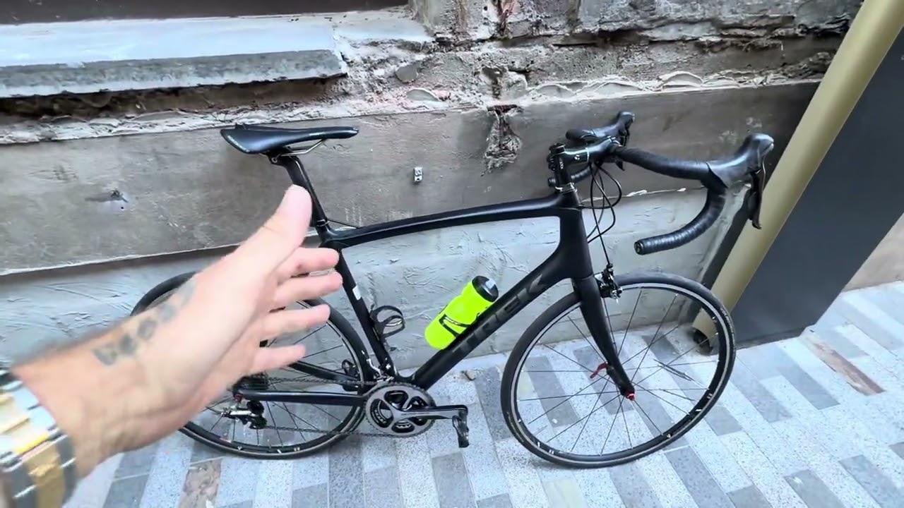 Сколько будет стоить рюкзак Trek Domane 5.9 Dura Ace весом 7,2 кг в 2026 году?
