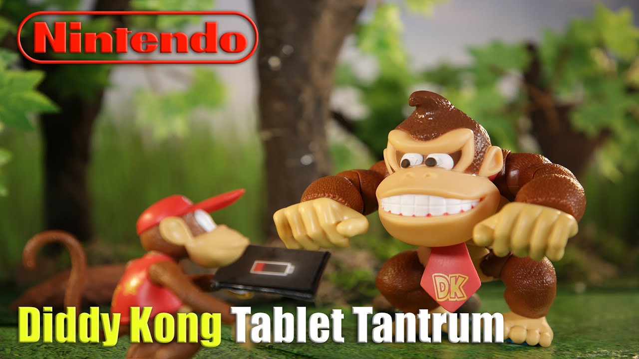 Smash Club - Donkey Kong & Diddy Kong Tablet Tantrum | Nintendo Stop Motion Short