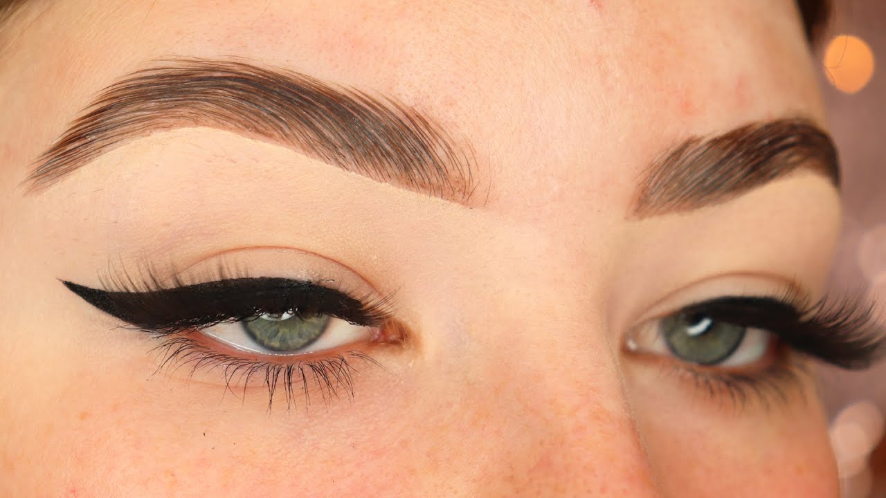 Winged Eyeliner For Hooded Eyes Tutorial | How To Do Winged Eyeliner On Hooded Eyes