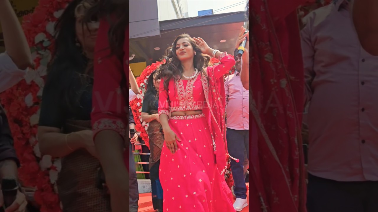 Kumbamela Viral Girl Monalisa Dance With Boche &hearts;️#shorts