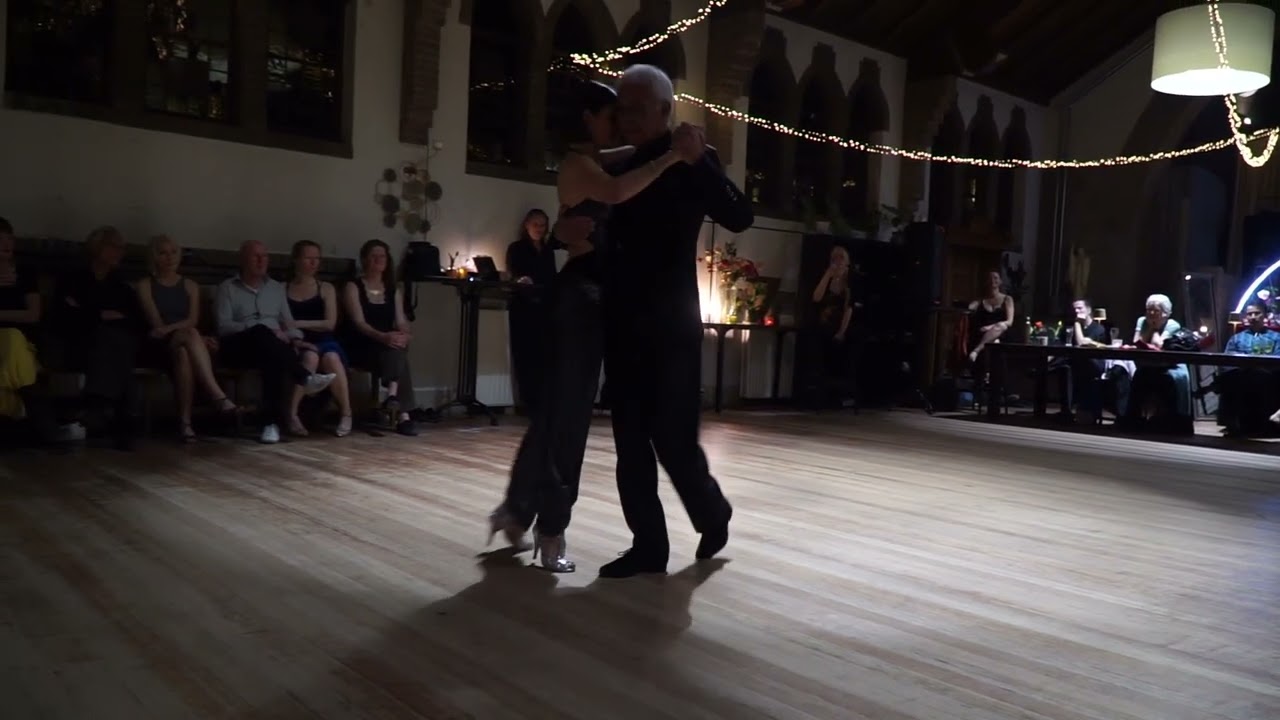 Roberto Reis and Vanessa Fatauros 1/4 Bahía Blanca