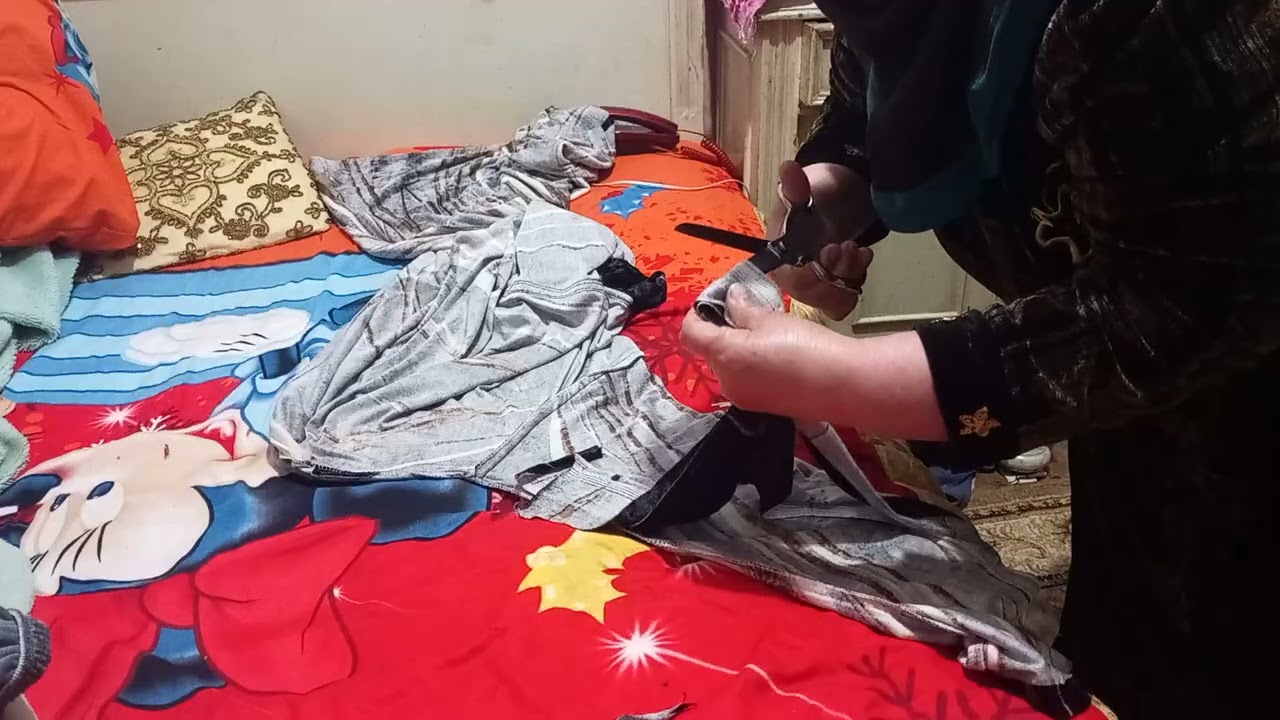 تعديل عبايتين قطيفه  قص الطول وتظبيط