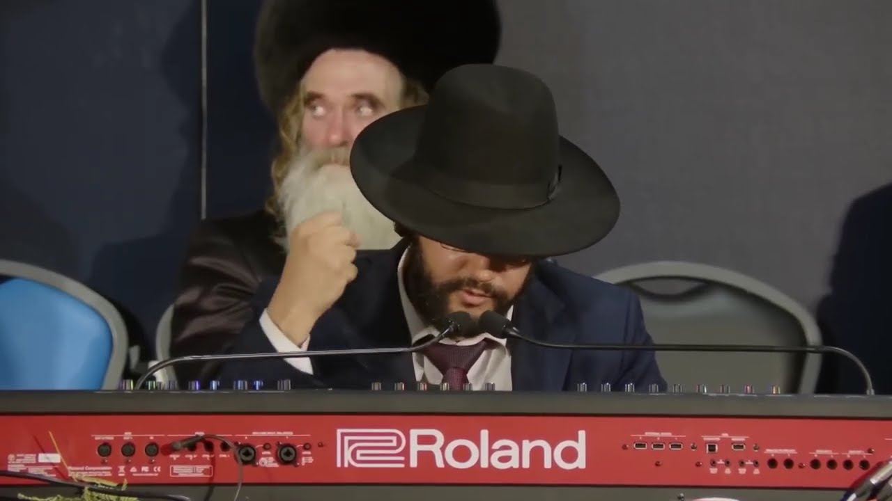 הגאון הינוקא שליט
