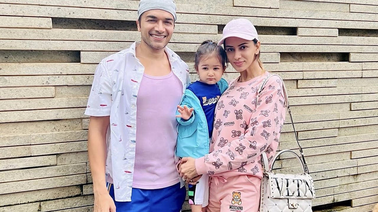 Lonavala trip with Miss Anayka Gupta | Smriti Khanna | GAUTAM GUPTA | Mr and Mrs GG