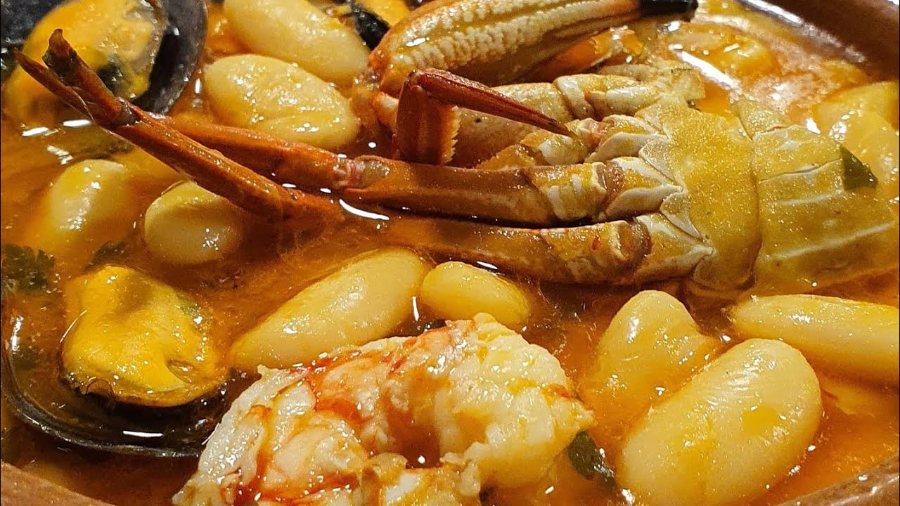 Fabas con marisco de güela Pepi (guiso de habas)