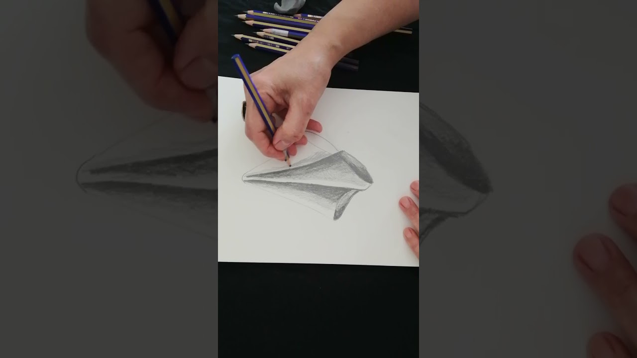 Karakalem kumaş çizimi ve basit tonlama