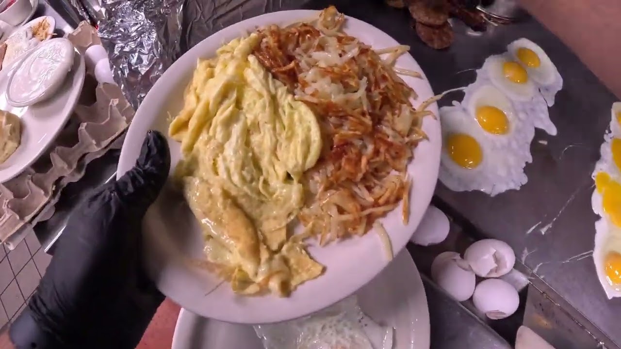 How We Cook Breakfast for the Crowd — Real Restaurant Grill POV