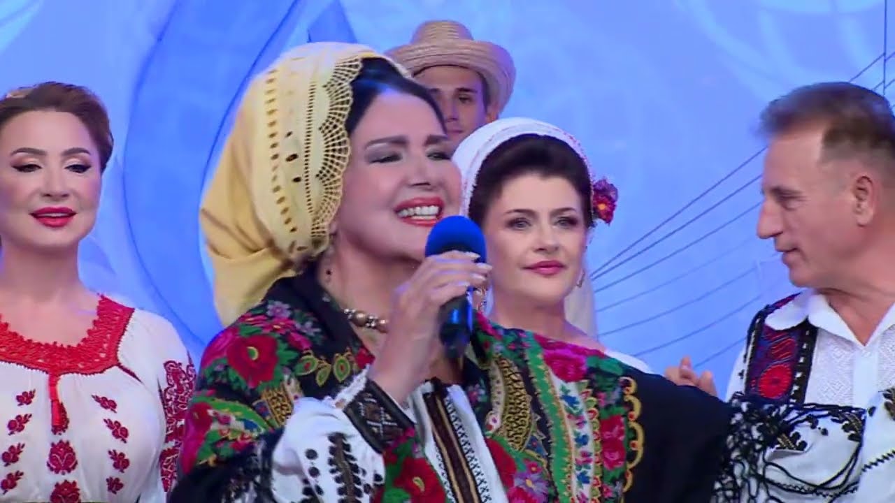 DANIELA CONDURACHE -  ''VREAU TOȚI MUZICANȚII LÂNGĂ MINE''  - FAMILIA FAVORIT  (ianuarie 2025)