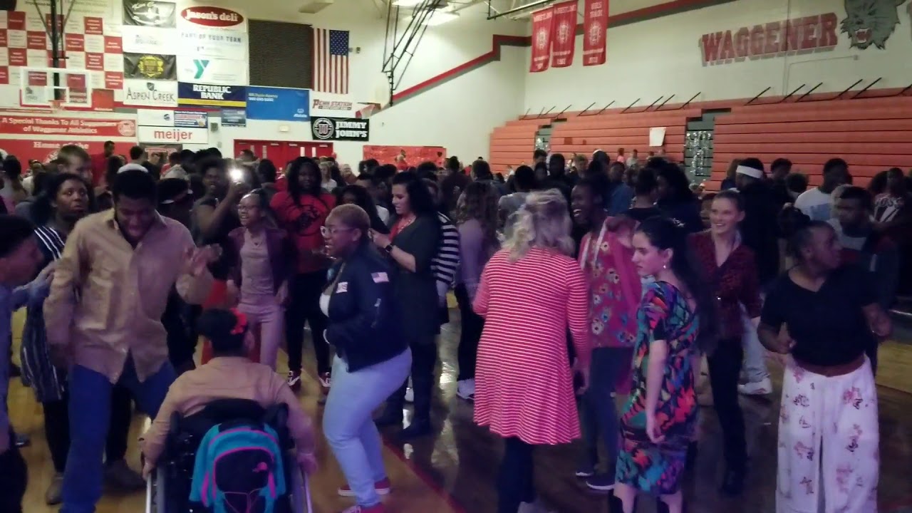 Waggener JCPS Best Buddy Program Valentines Day Dance.